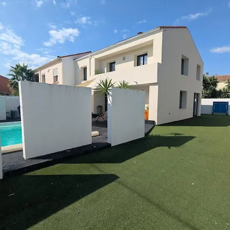 Maison Avec Piscine, House With A Pool Agde