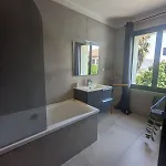Maison Avec Piscine, House With A Pool *