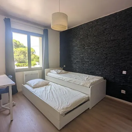 Maison Avec Piscine, House With A Pool Дом отдыха