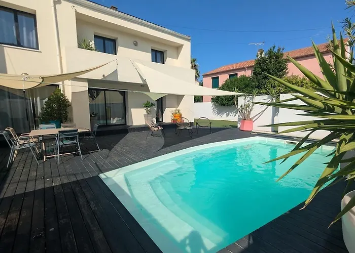 Дом отдыха Maison Avec Piscine, House With A Pool