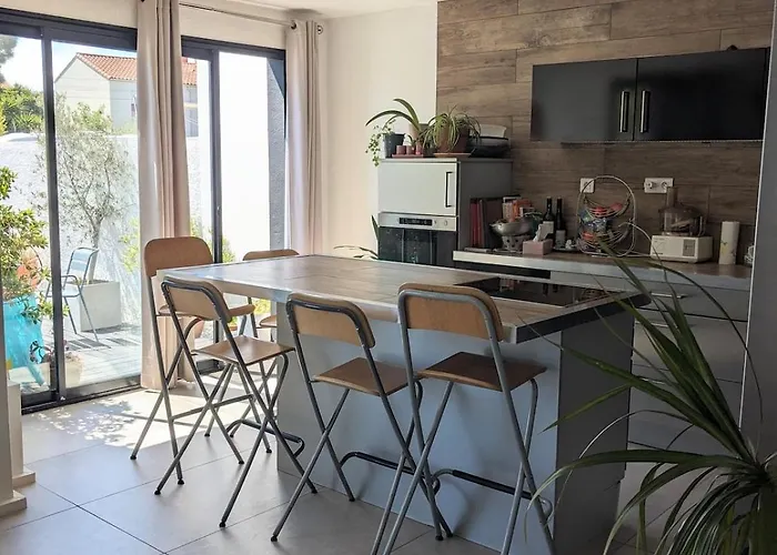 Maison Avec Piscine, House With A Pool * Агд